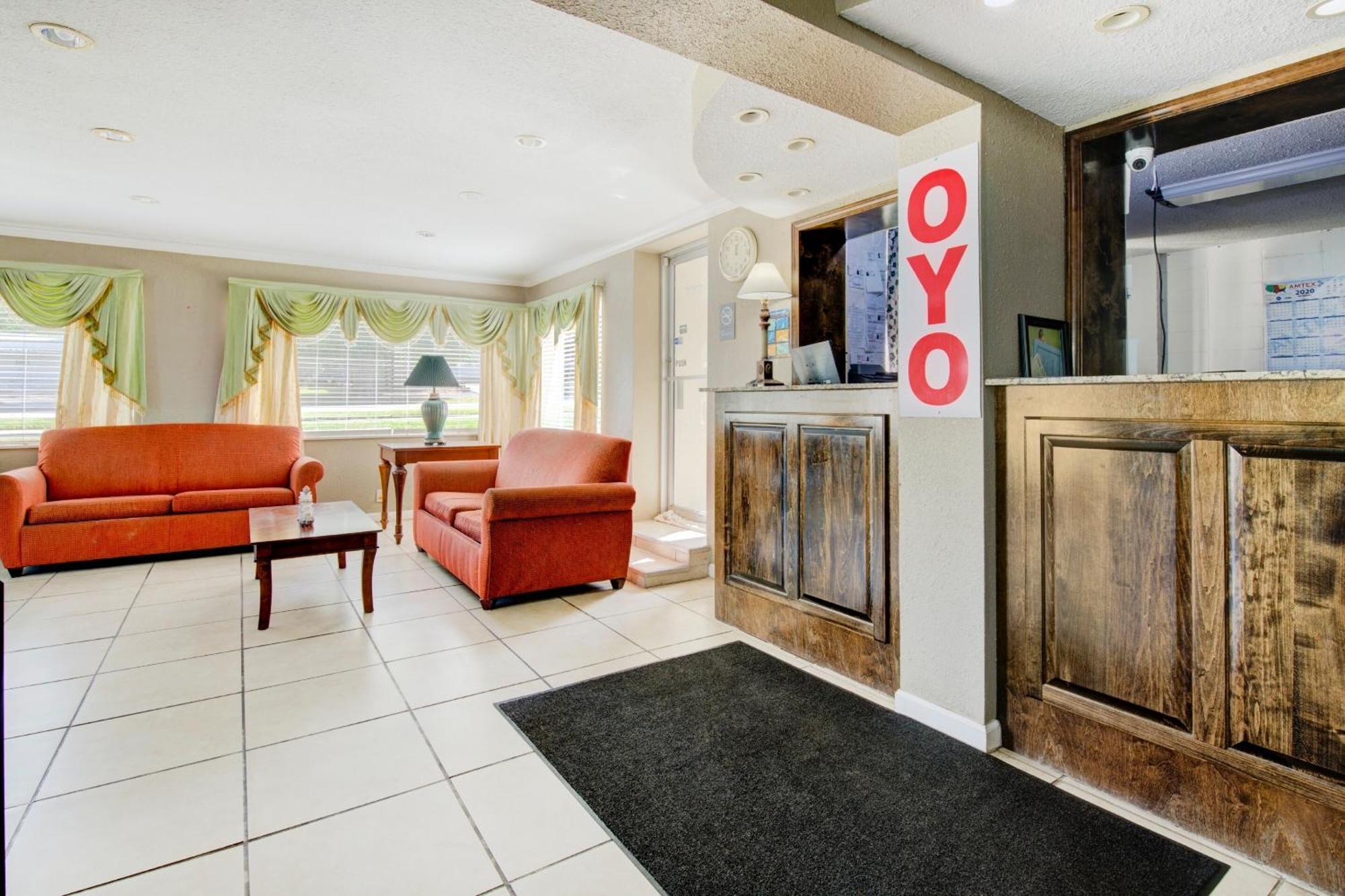 Oyo Hotel Douglas Ga Us-441 Eksteriør billede